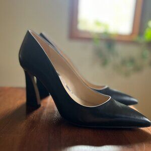 Vince Camuto black leather heels